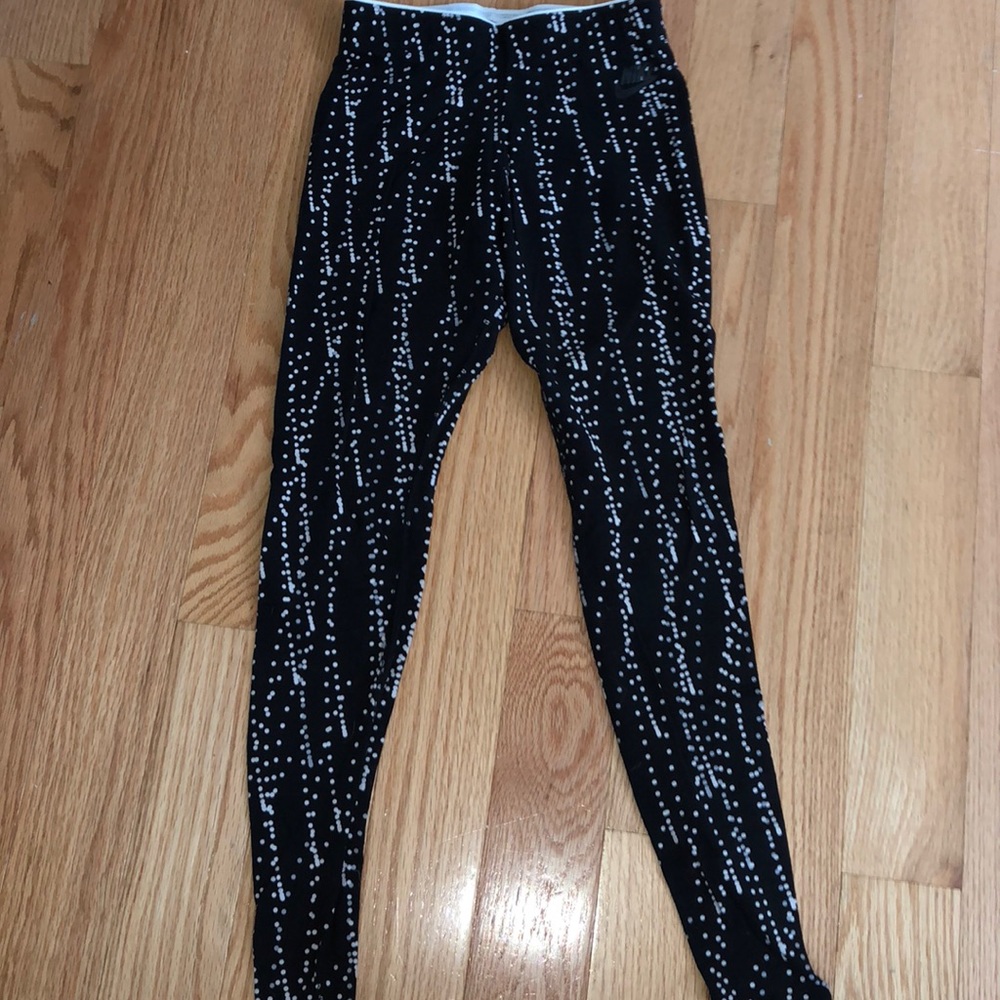 Nike leggings